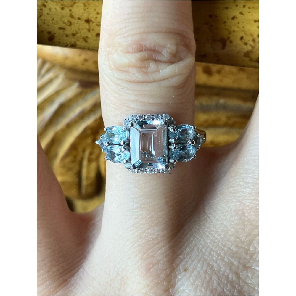 Size 6 Aquamarine Blue Topaz Ring